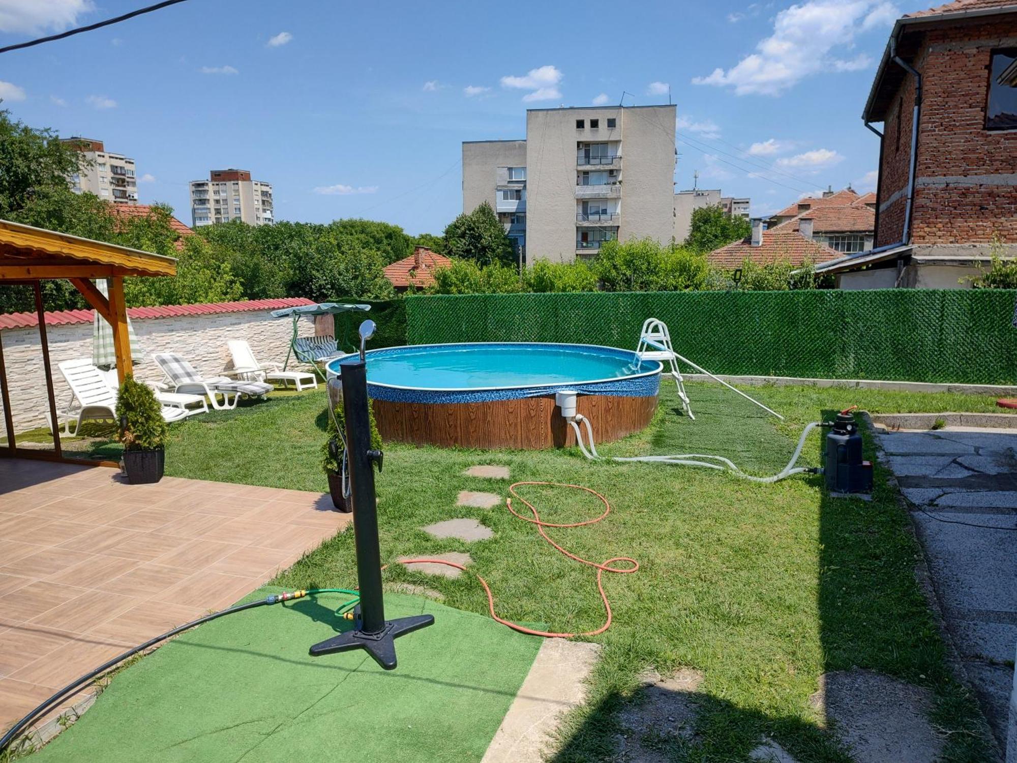 Къща Карби Kŭrdzhali 外观 照片